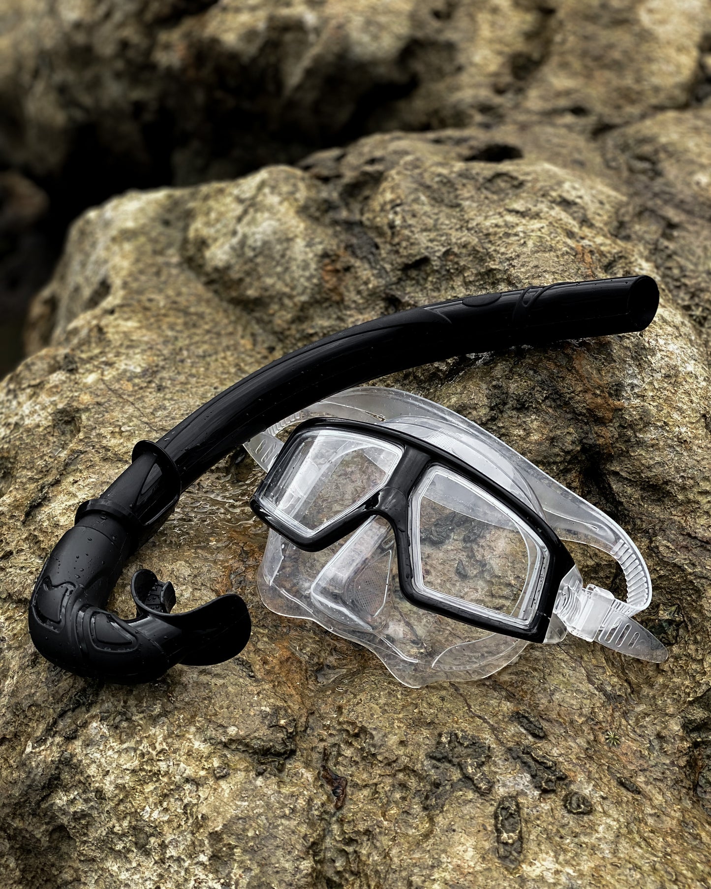 Manta - Ghost Black Freediving Mask