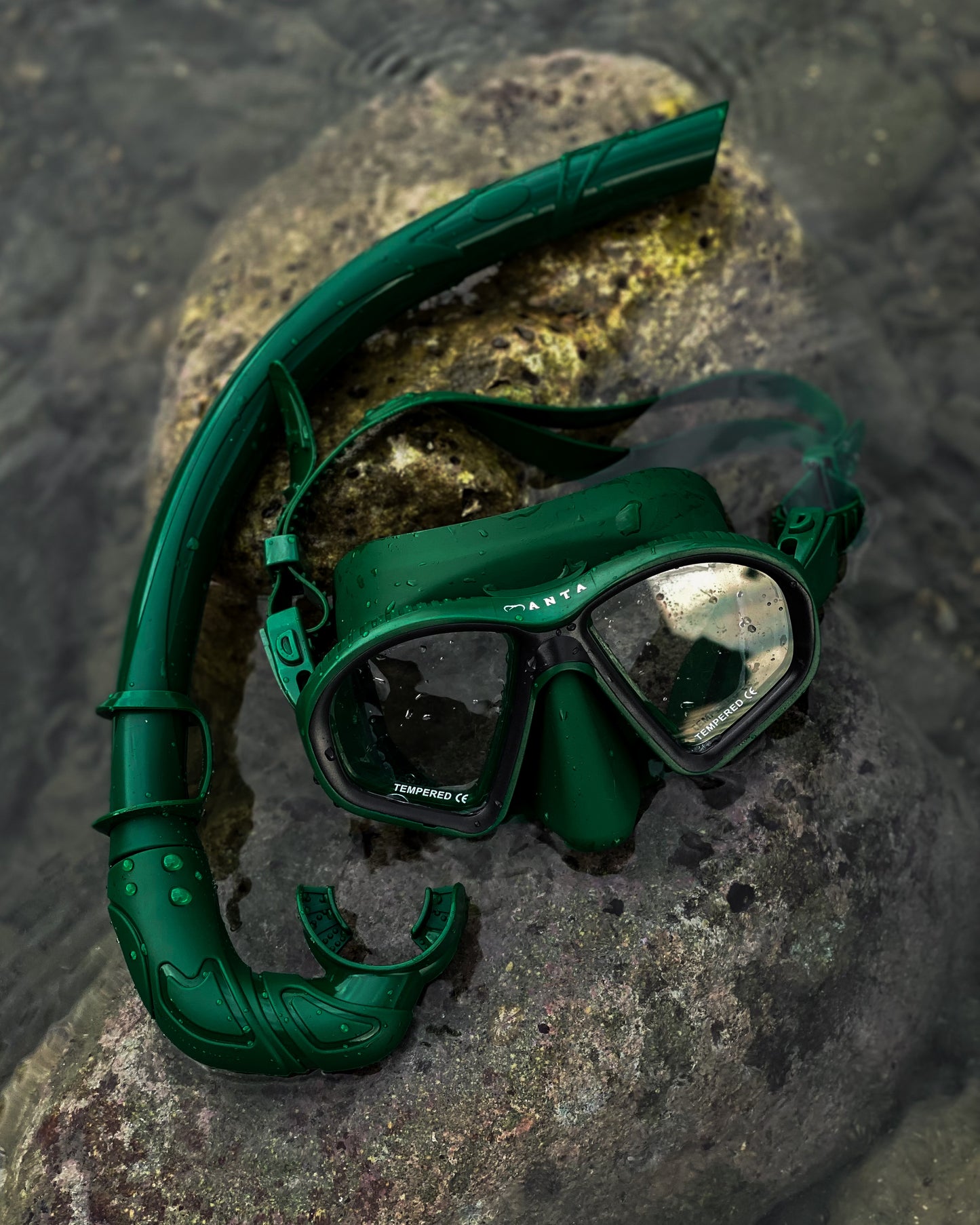 Manta TG Green Freediving Mask